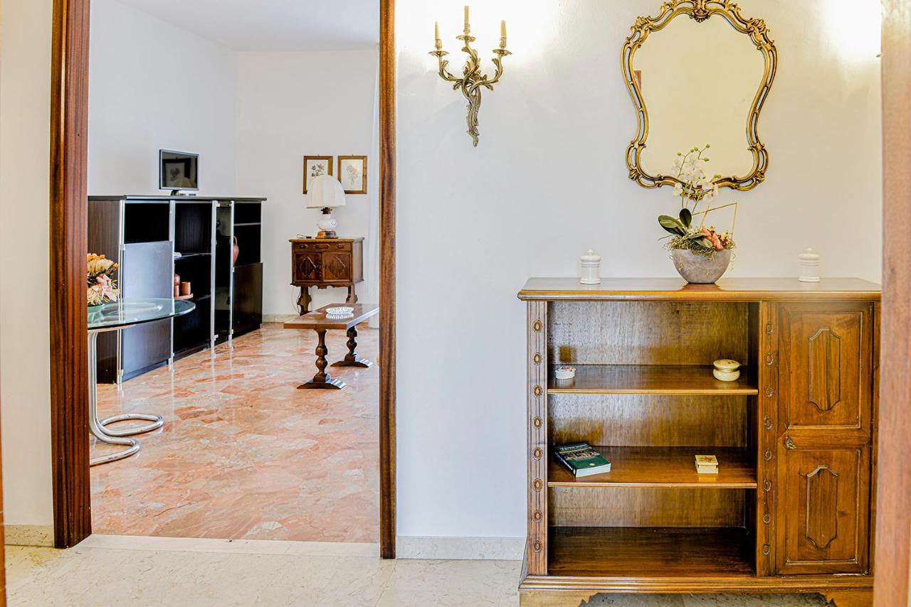 Appartamento "Casa Mia" ฟลอเรนซ์ ภายนอก รูปภาพ